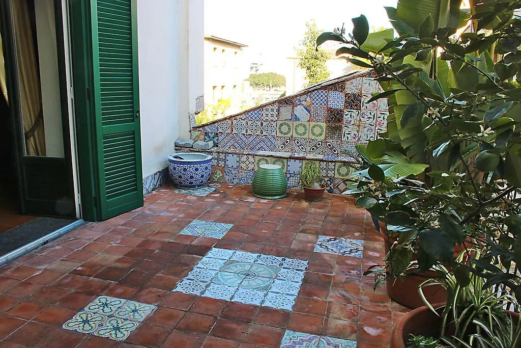 Gasthuis La Bella Palermo Hotel